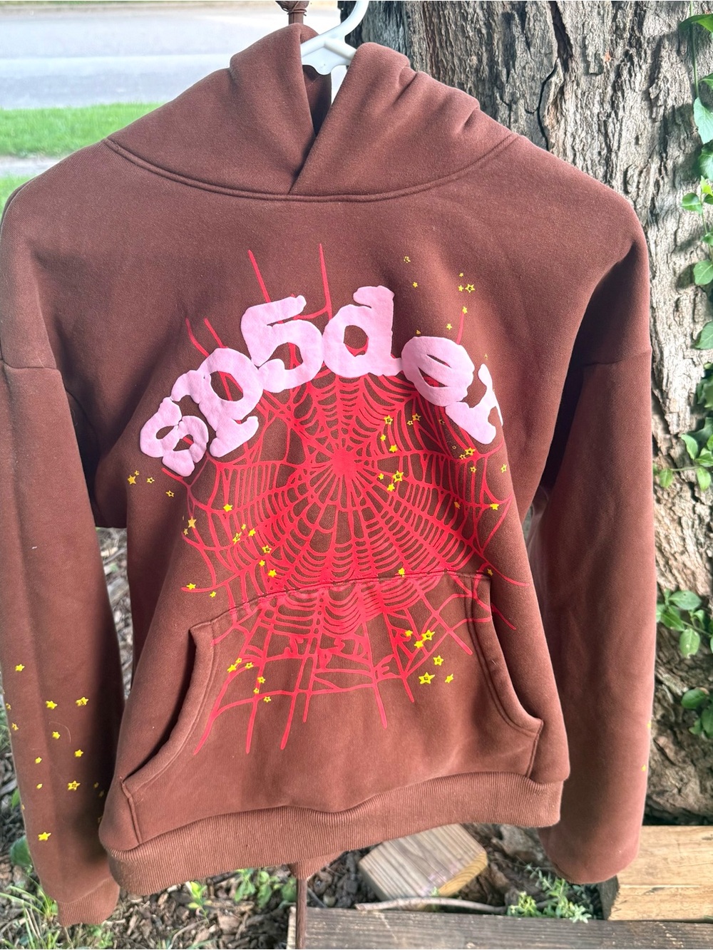 Sp5der Brown Hoodie Pink Letters Yellow Stars Red Web Men’s Medium Thick Soft